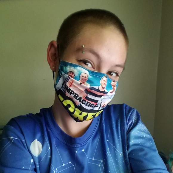 Meet your Posher, Angela! - Picture 2 of 2